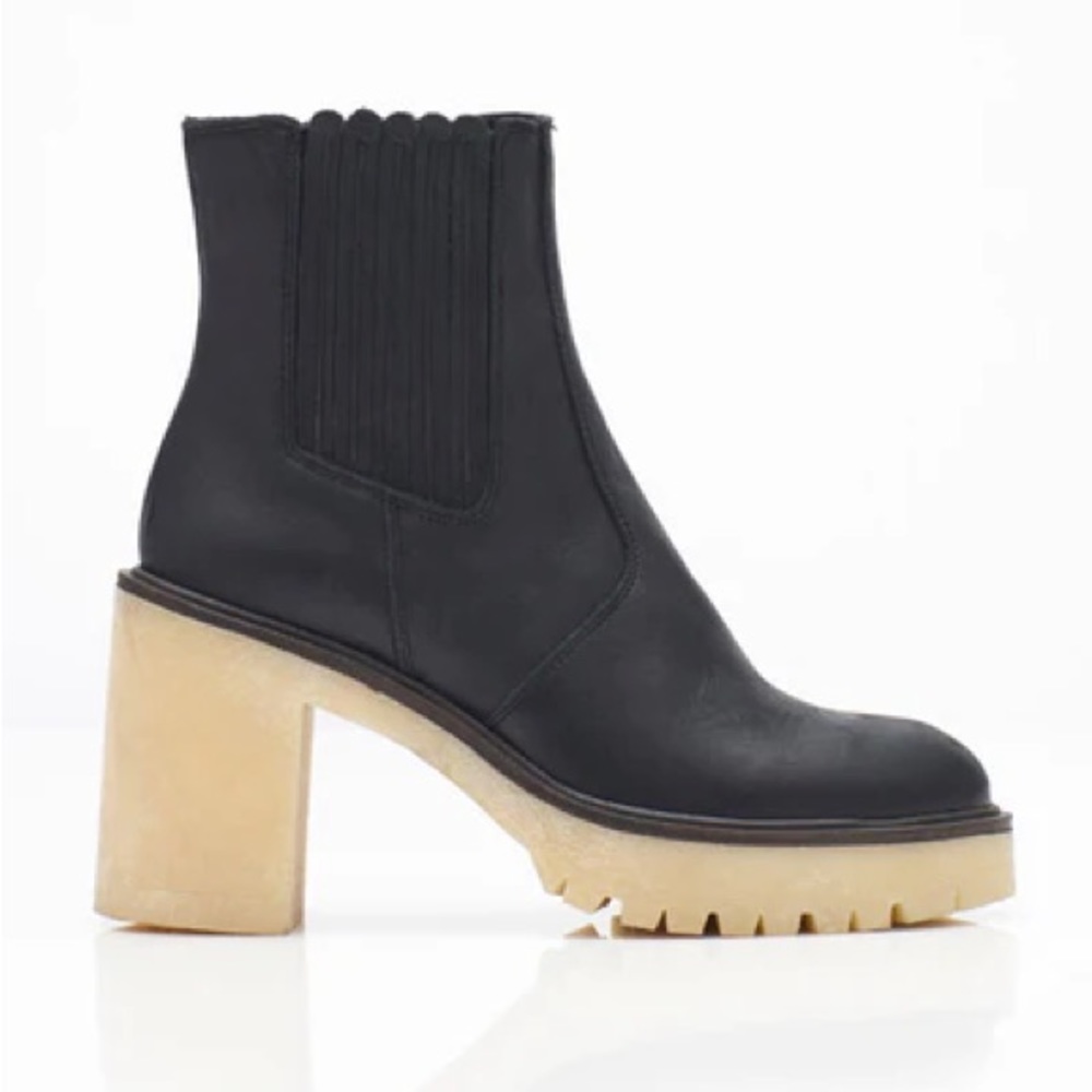 Free People James Chelsea Boot Black Leather